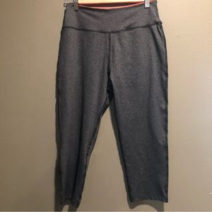 Neony Sweets Capri Leggings, Large